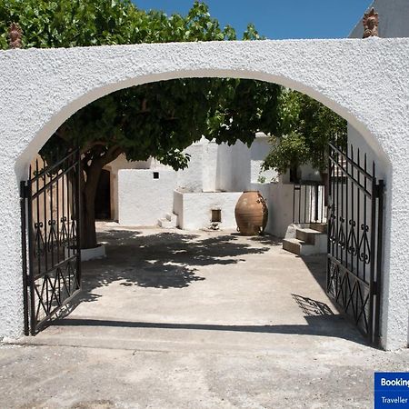 Archontiko Tzitzifes Villa Exteriör bild